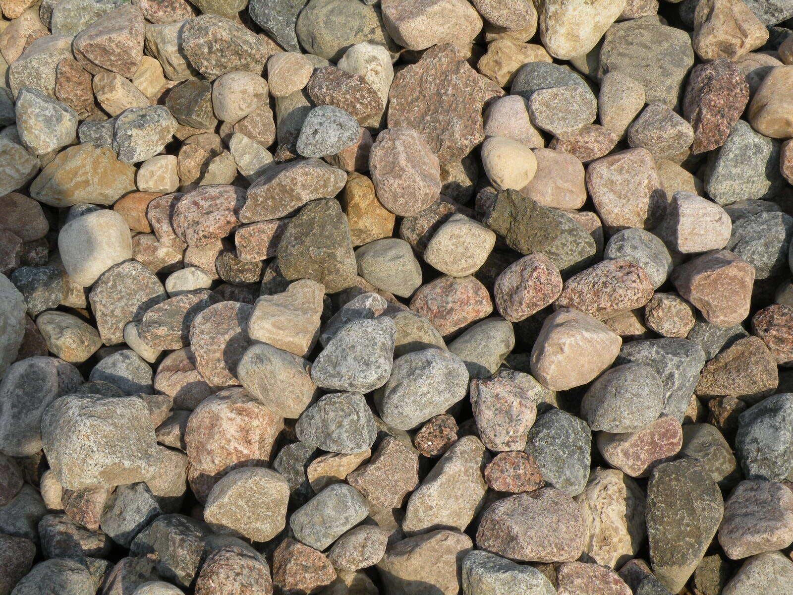 Cobbles and Granite Boulders (All Sizes)