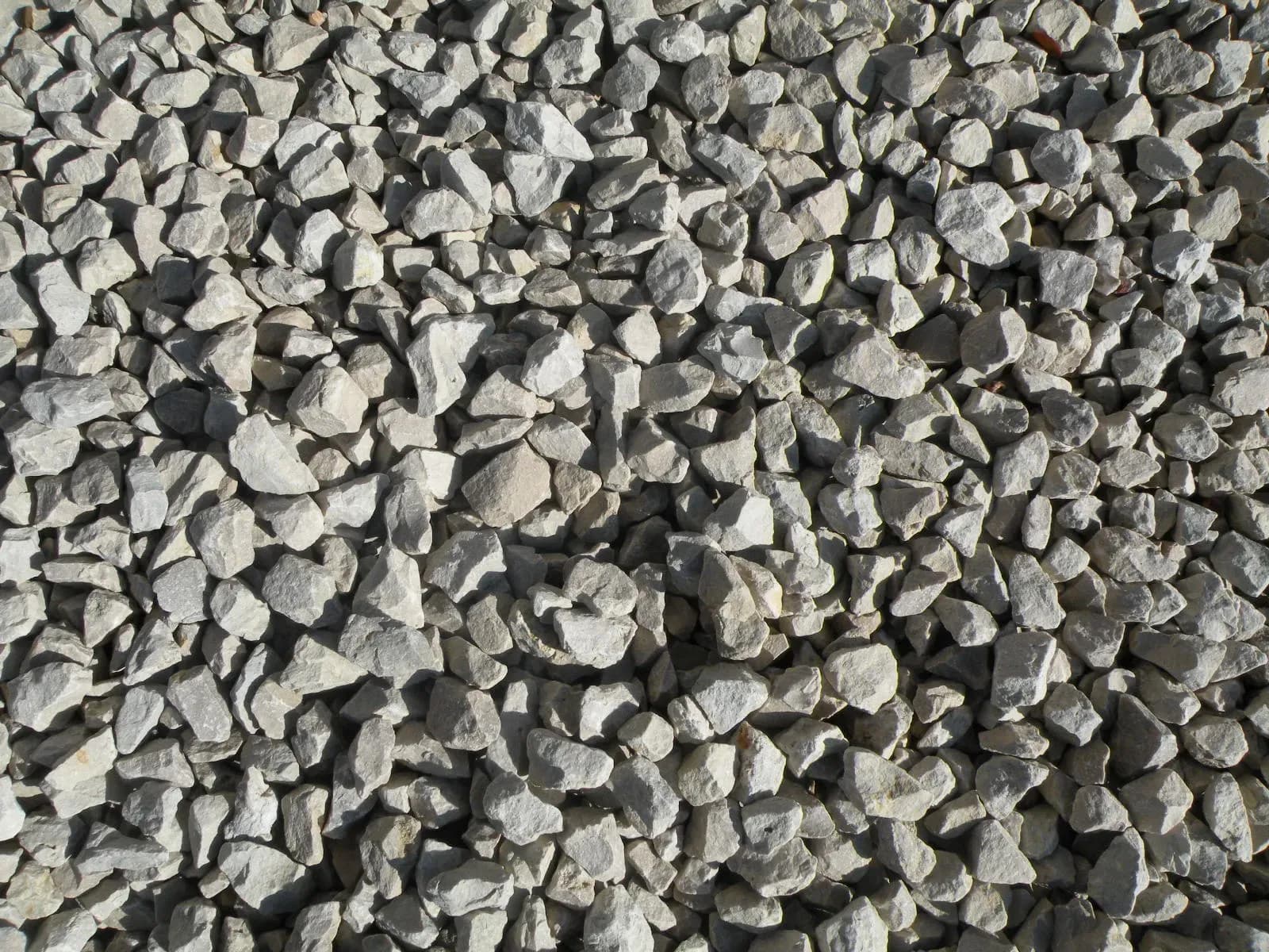 White Limestone Chips 3/4"