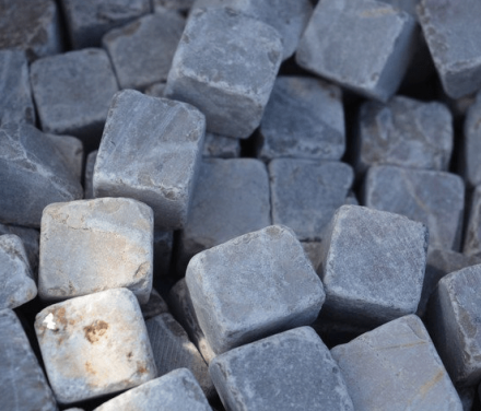 Marmorkuubikud Shokolaad 20×20 500kg bigbag